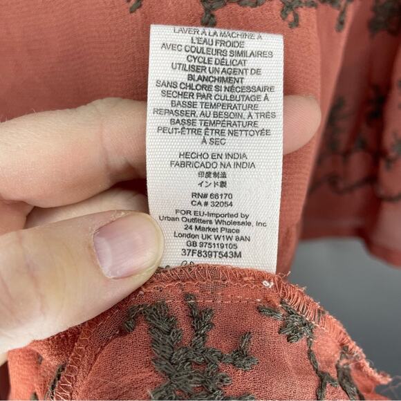 Free People Pennies Sequel Semi-Sheer Rust Embroidered Top Size M - Picture 4 of 6